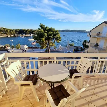 Tomi - Ciovo Trogir